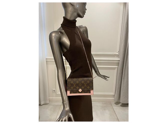 Louis Vuitton Cartera Monogram Canvas Rosa - vista 2