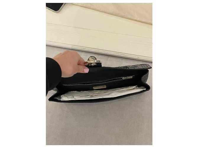 Salvatore Ferragamo Clutch in Pelle di Pitone - vista 5