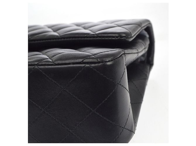 Chanel Classic Timeless Double Flap Quilted Lambskin Medium - vista 4