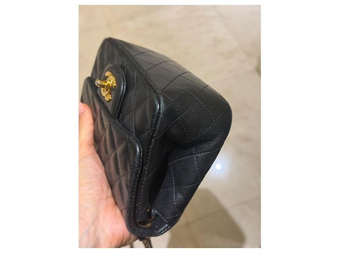 Borsa Chanel Mini Square Classic Single Flap in Pelle d'Agnello Nera - vista 6