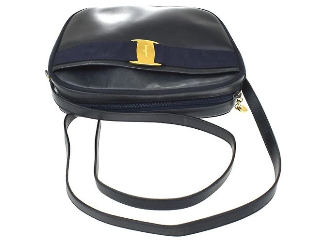Salvatore Ferragamo Vara Bow Camera Leather - Ansicht 7
