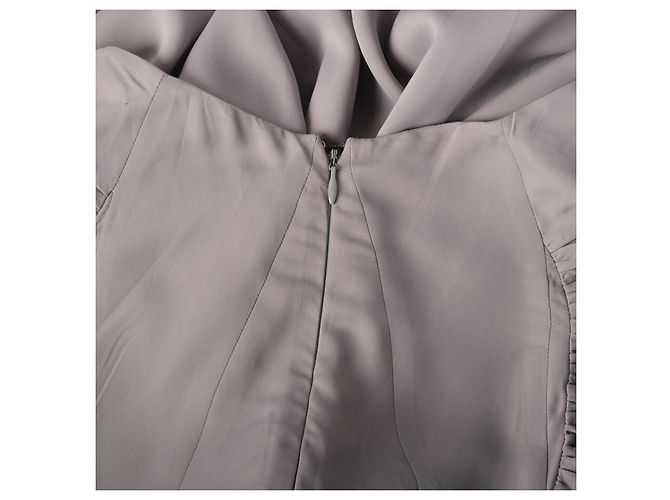 Prada Graues Midi-Kleid mit gerafften Ärmeln und Drapierung - Ansicht 6
