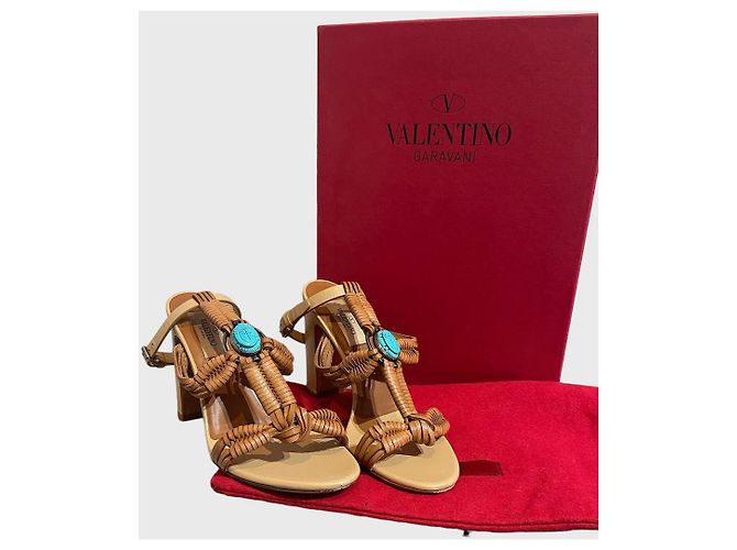 Valentino Garavani Sandali Valentino beige T.35 - vista 10