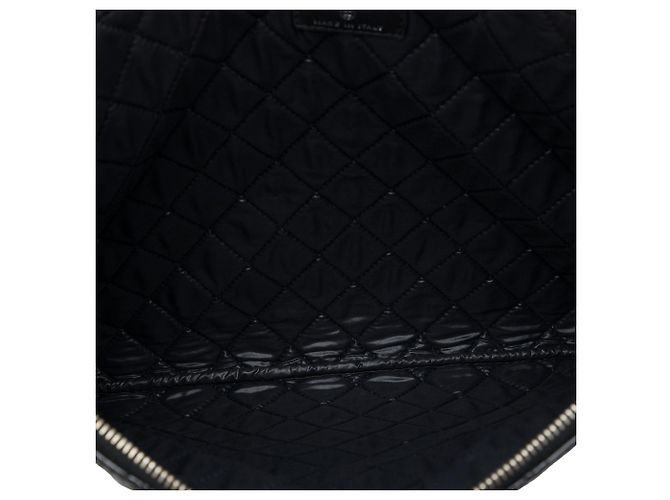 Clutch Chanel Large Quilted Patent Double Stitch O Case Nera - vista 4