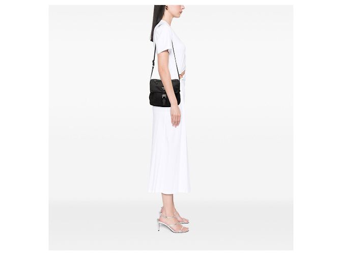 Bolsa Messenger Prada Tessuto preta com fivela e fecho éclair - vista 6
