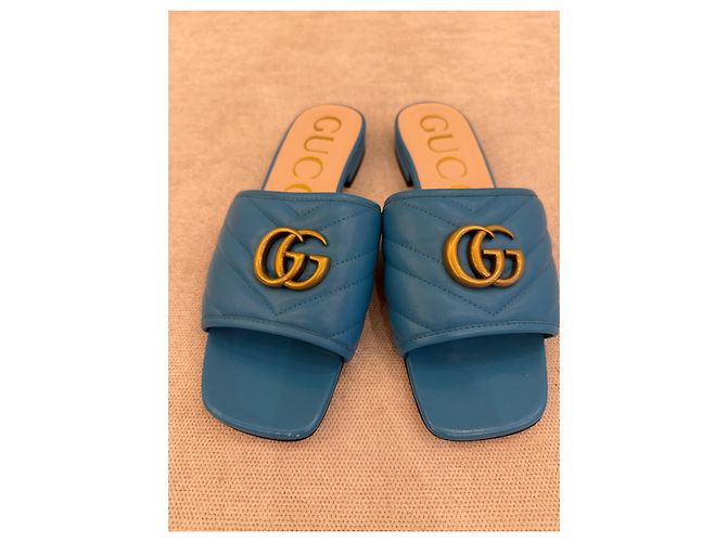 Gucci Marmont Mules in pelle matelassé blu - vista 3