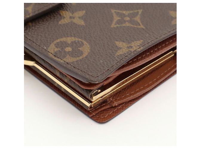 Louis Vuitton Monogram Bi-fold Wallet - view 4
