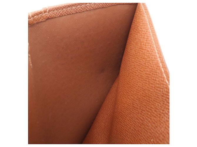 Louis Vuitton Monogram Bi-fold Wallet - view 8