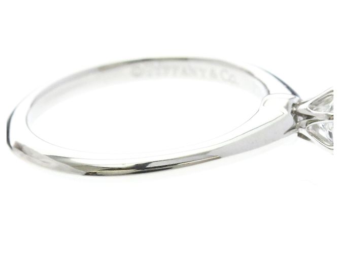 Autre Marque Tiffany Classic Solitaire Verlobungsring - Ansicht 4