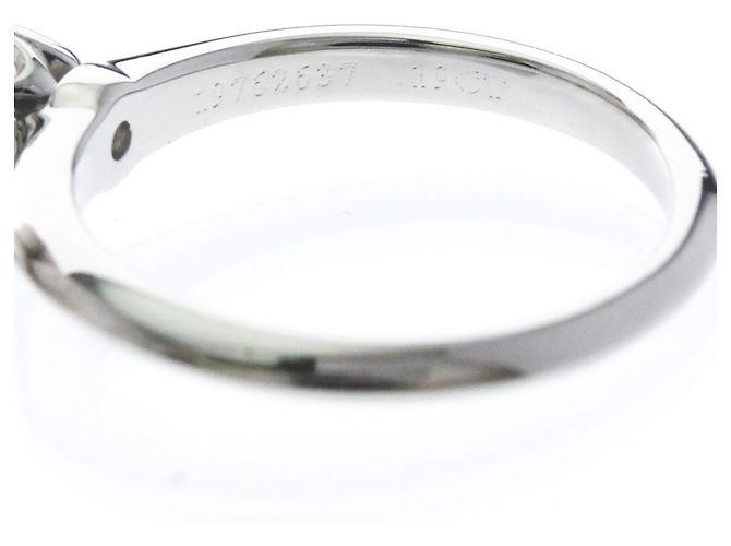 Autre Marque Tiffany Classic Solitaire Verlobungsring aus Platin - Ansicht 6