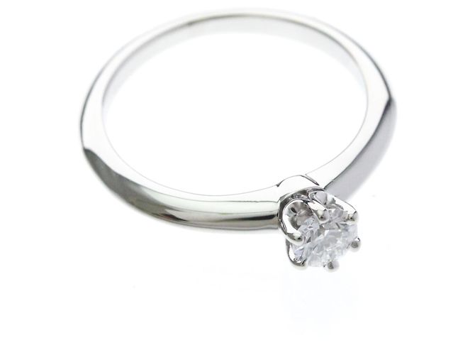 Autre Marque Tiffany Classic Solitaire Verlobungsring aus Platin - Ansicht 9