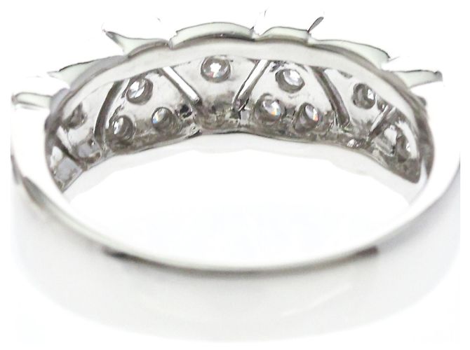 Anel Aliança Mikimoto em Platina e Diamantes - vista 7