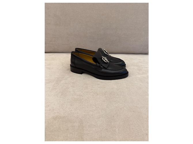 Hermès mocassini in pelle nera con fibbia argentata - vista 4