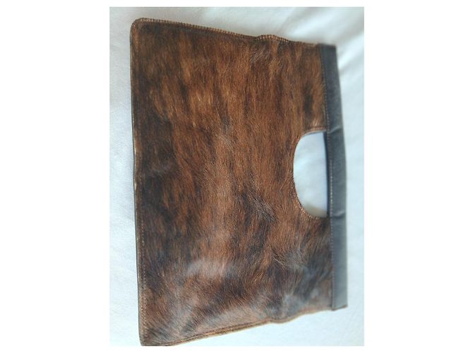 Autre Marque Clutch Hyde in pelle e pelliccia marrone - vista 2