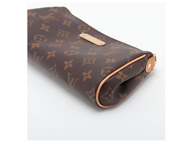 Louis Vuitton Eva Monogram Canvas medium - vista 3