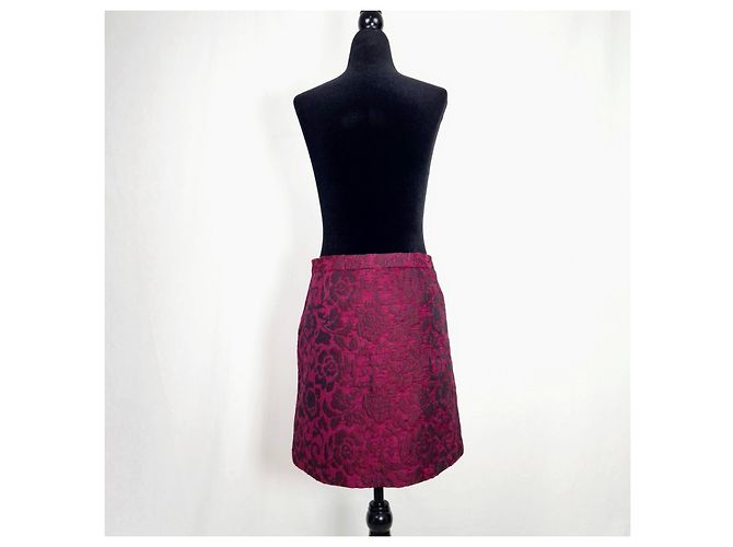 D&G Dolce & Gabbana Falda Mini Brocada Bordeaux Strass - vista 2