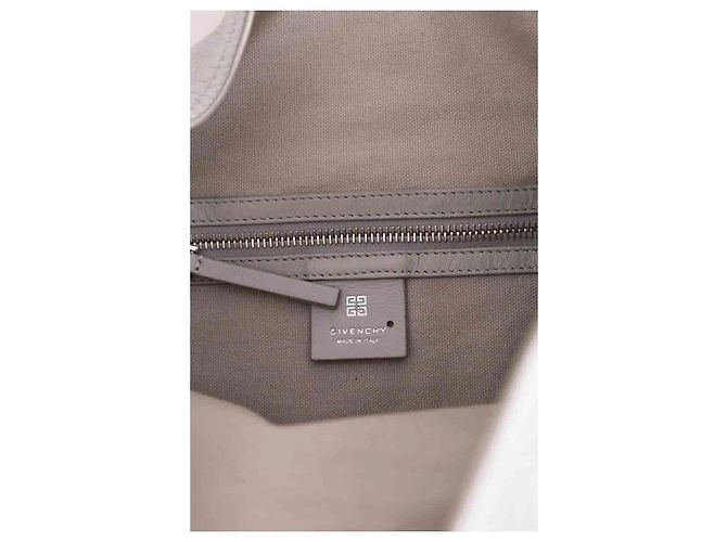 Bolsa de ombro Givenchy em couro cinza - vista 6