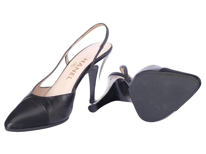 Décolleté Slingback Chanel Vintage in pelle nera e raso con punta a contrasto - vista 8