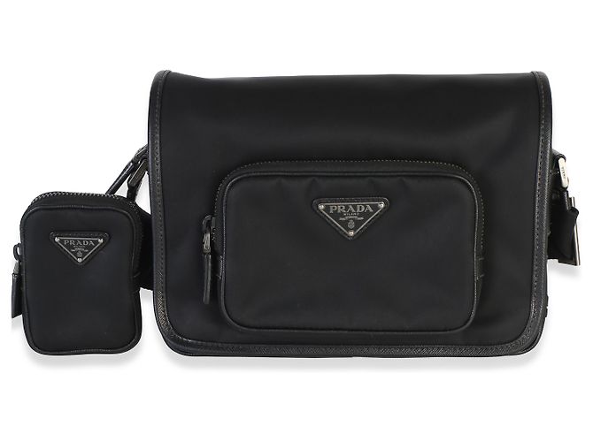 Prada Small Pocket Messenger Bag aus Re-Nylon in Schwarz - Ansicht 8