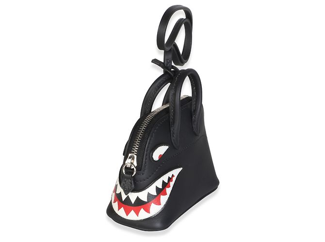 Hermès Mini Bolide Shark Bag Charm in Swift Nero - vista 4