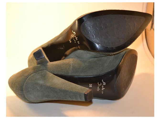Balmain grüne Wildleder-Pumps Khaki - Ansicht 5