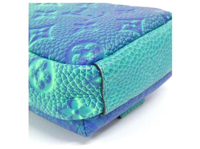 Borsa a tracolla Louis Vuitton Taurillon Illusion Double Phone Pouch - vista 3