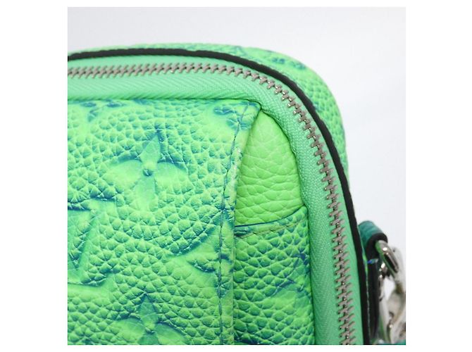 Borsa a tracolla Louis Vuitton Taurillon Illusion Double Phone Pouch - vista 5