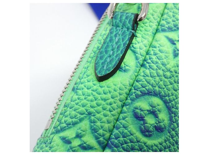 Borsa a tracolla Louis Vuitton Taurillon Illusion Double Phone Pouch - vista 6