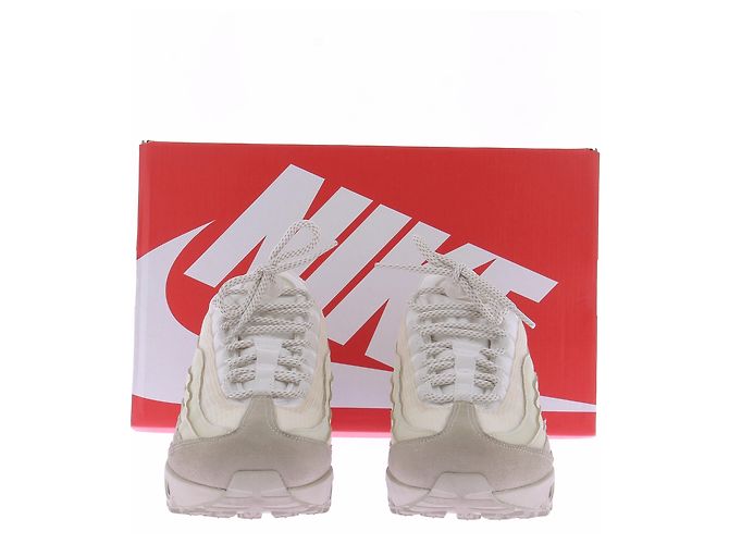 Nike Baskets Air Max beiges - vue 7