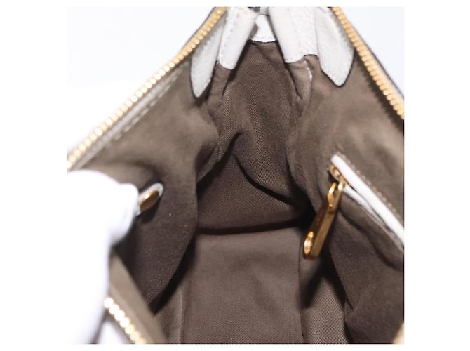 Chloé Bolsa de Ombro Chloe Marcie em Couro Cinza e Dourado - vista 22
