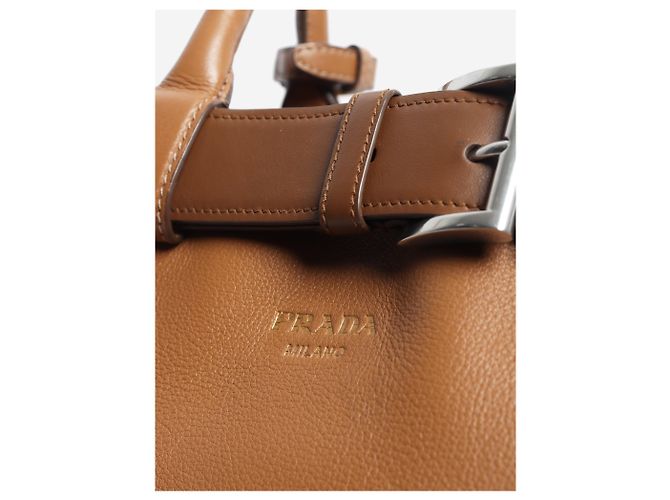 Prada Mala tote com fivela Caramel - vista 8