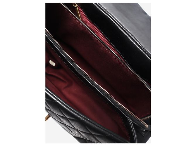 Chanel Schwarze gesteppte Schultertasche aus Leder mit Klappe 2017 - Ansicht 8