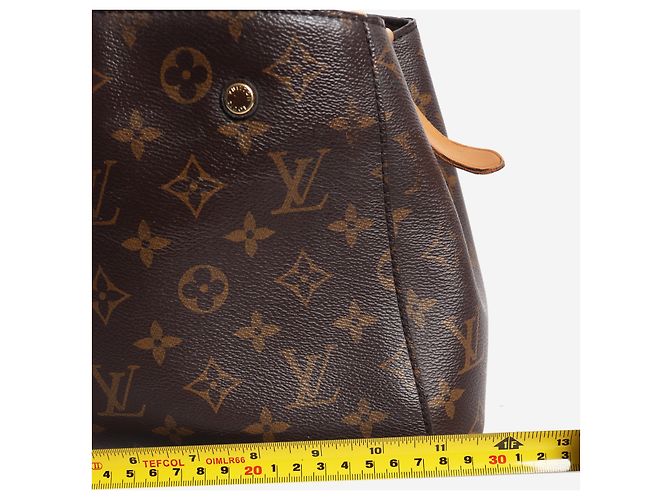 Louis Vuitton Borsa Montaigne BB in tela Monogram marrone - vista 10
