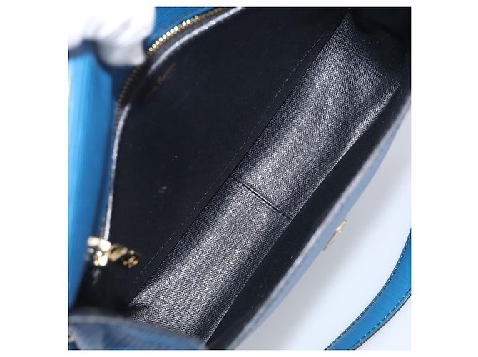 Saint-Cloud LOUIS VUITTON Epi Saint Cloud GM Shoulder Bag Toledo Blue M52195 LV - vista 10