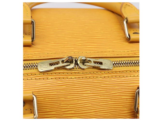 LOUIS VUITTON Epi Keepall 55 Boston Bag Yellow LV - vista 20