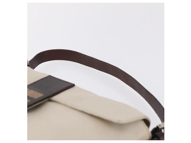 FENDI Mamma Baguette Shoulder Bag cotton Ivory Silver - vista 14
