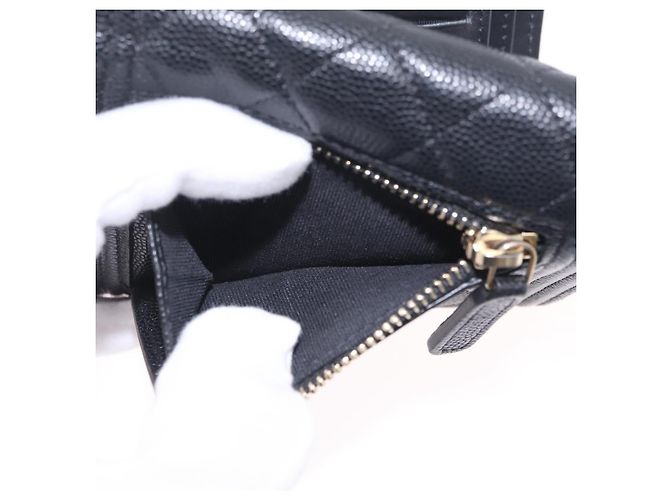 CHANEL Boy Chanel Matelasse Billetera Compacta Caviar Skin Black CC - vista 10