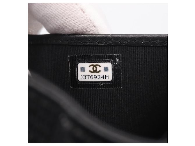 CHANEL Boy Chanel Matelasse Billetera Compacta Caviar Skin Black CC - vista 11