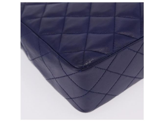 CHANEL Matelasse Chain Shoulder Bag Lamb Skin Navy Gold Tone CC - vista 13