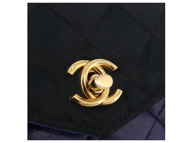 CHANEL Matelasse Chain Shoulder Bag Lamb Skin Navy Gold Tone CC - vista 15