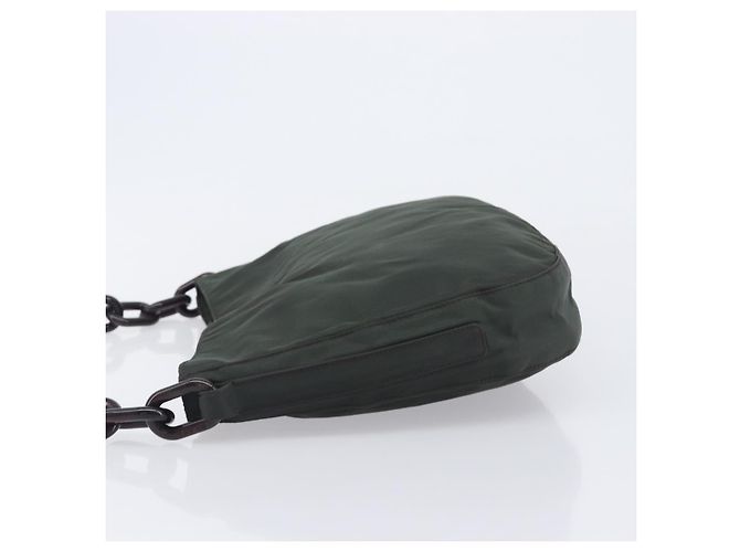 PRADA Schultertasche mit Kette aus Nylon Grün - Ansicht 5