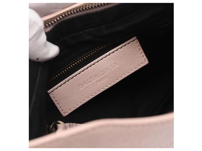 Balenciaga The Hip Shoulder Bag Leather Pink 242803 - vista 25
