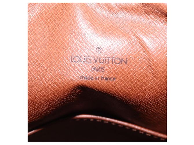 LOUIS VUITTON Epi Danube Shoulder Bag Beige M11910 LV - vista 20