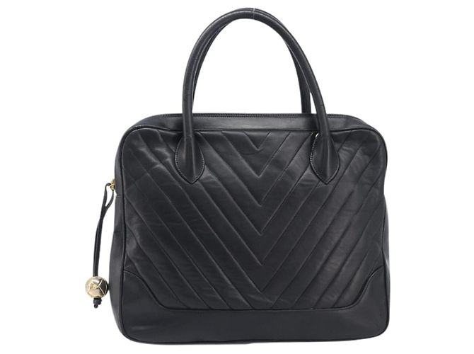CHANEL V Stitch Hand Bag Leather Black Gold Tone CC - vista 2