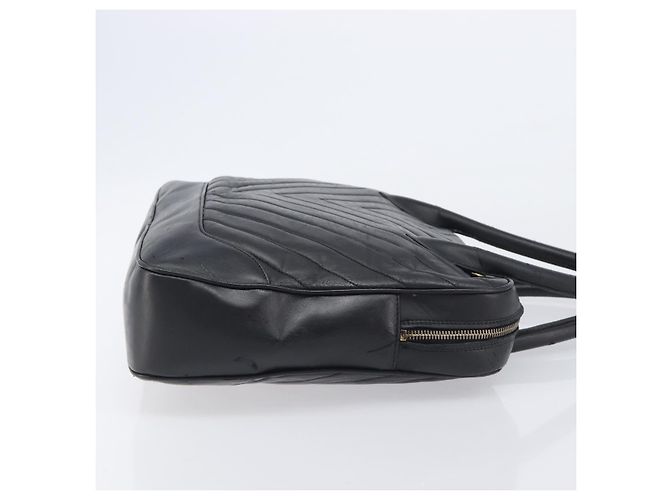 CHANEL V Stitch Hand Bag Leather Black Gold Tone CC - vista 4