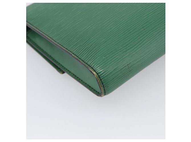 LOUIS VUITTON Epi Pochette Arche Shoulder Bag Green M52574 LV - vista 17