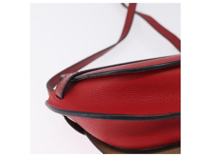LOEWE Mini Gate Bag Sac à bandoulière en cuir rouge et or - vue 16