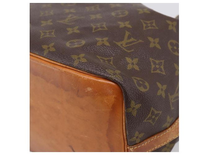 LOUIS VUITTON Monogram Petit Noe Shoulder Bag M42226 LV - vista 15