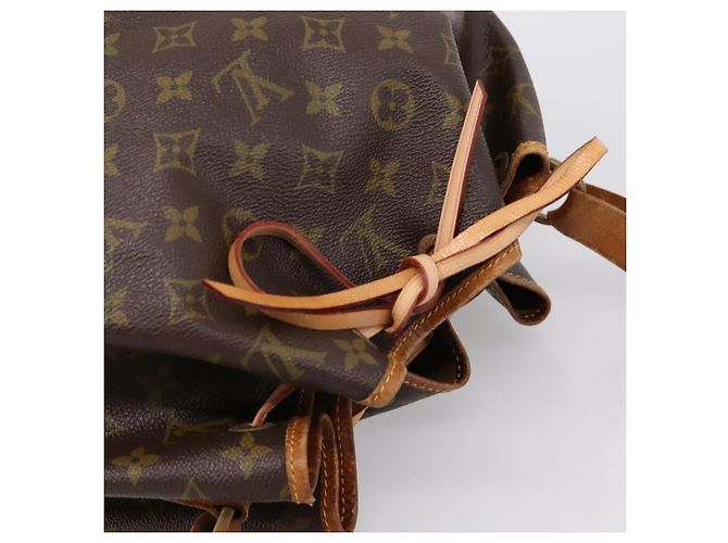 LOUIS VUITTON Monogram Petit Noe Shoulder Bag M42226 LV - vista 6