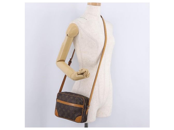 LOUIS VUITTON Monogram Trocadero 23 Shoulder Bag M51276 LV - vista 27